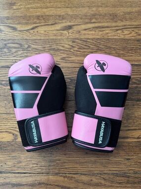Hayabusa
Hayabusa S4 Kids Boxing Gloves for Boys and Girls - Pink, 6 oz Hayabusa